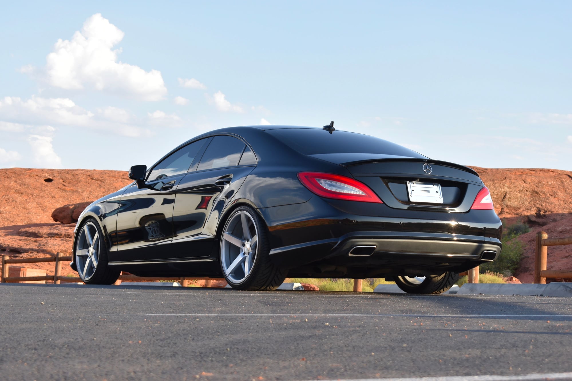 2014 Mercedes-Benz CLS550 - 2014 Mercedes CLS550 - Vossen Wheels - Lowering module - Used - VIN WDDLJ7DB3EA120235 - 79,934 Miles - 8 cyl - 2WD - Automatic - Sedan - Silver - St. George, UT 84790, United States