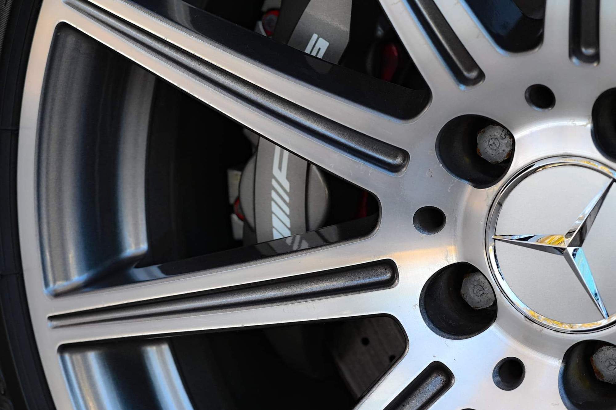 2014 Mercedes-Benz E63 AMG - 2014 E63 - Used - VIN wddhf9cb2ea948619 - 45,000 Miles - 8 cyl - AWD - Automatic - Sedan - Silver - New Orleans, LA 70128, United States