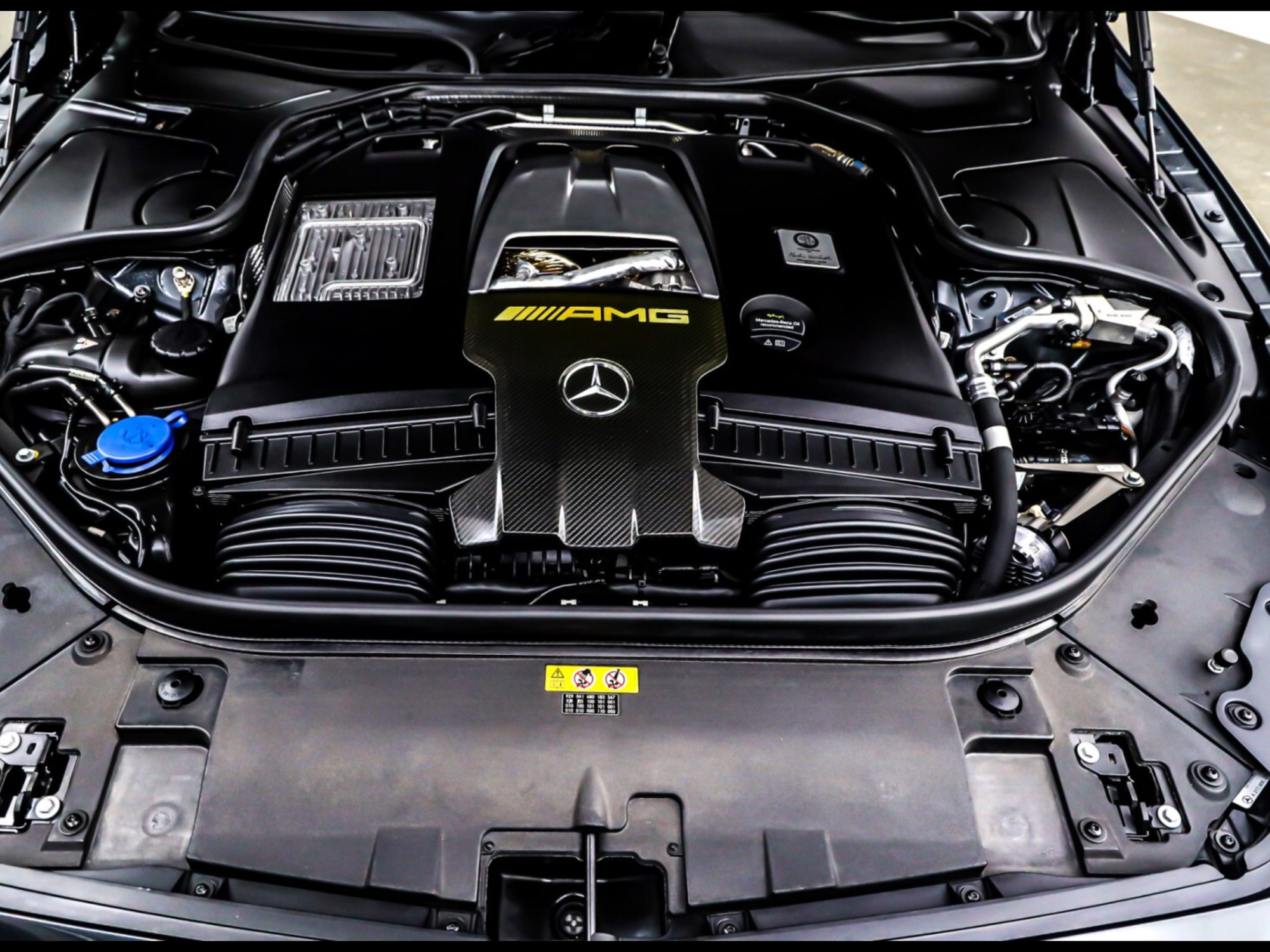 Miscellaneous - W213 E63s Carbon Fiber Engine Cover - Used - 2018 to 2023 Mercedes-Benz E63 AMG S - Daimond Bar, CA 91765, United States