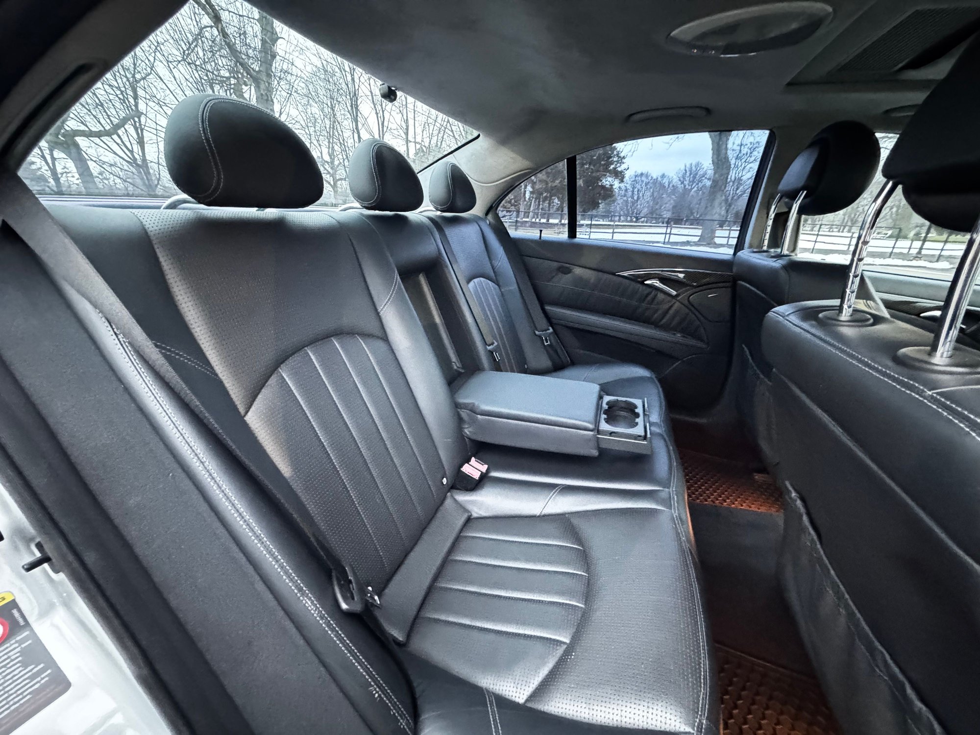 2005 Mercedes-Benz E55 AMG - BEAUTIFUL, WELL-MAINTAINED LOW MILEAGE MECHANIC OWNED - Used - VIN WDBUF76J05A715255 - 92,500 Miles - 8 cyl - 2WD - Automatic - Sedan - Silver - Westbury, NY 11590, United States