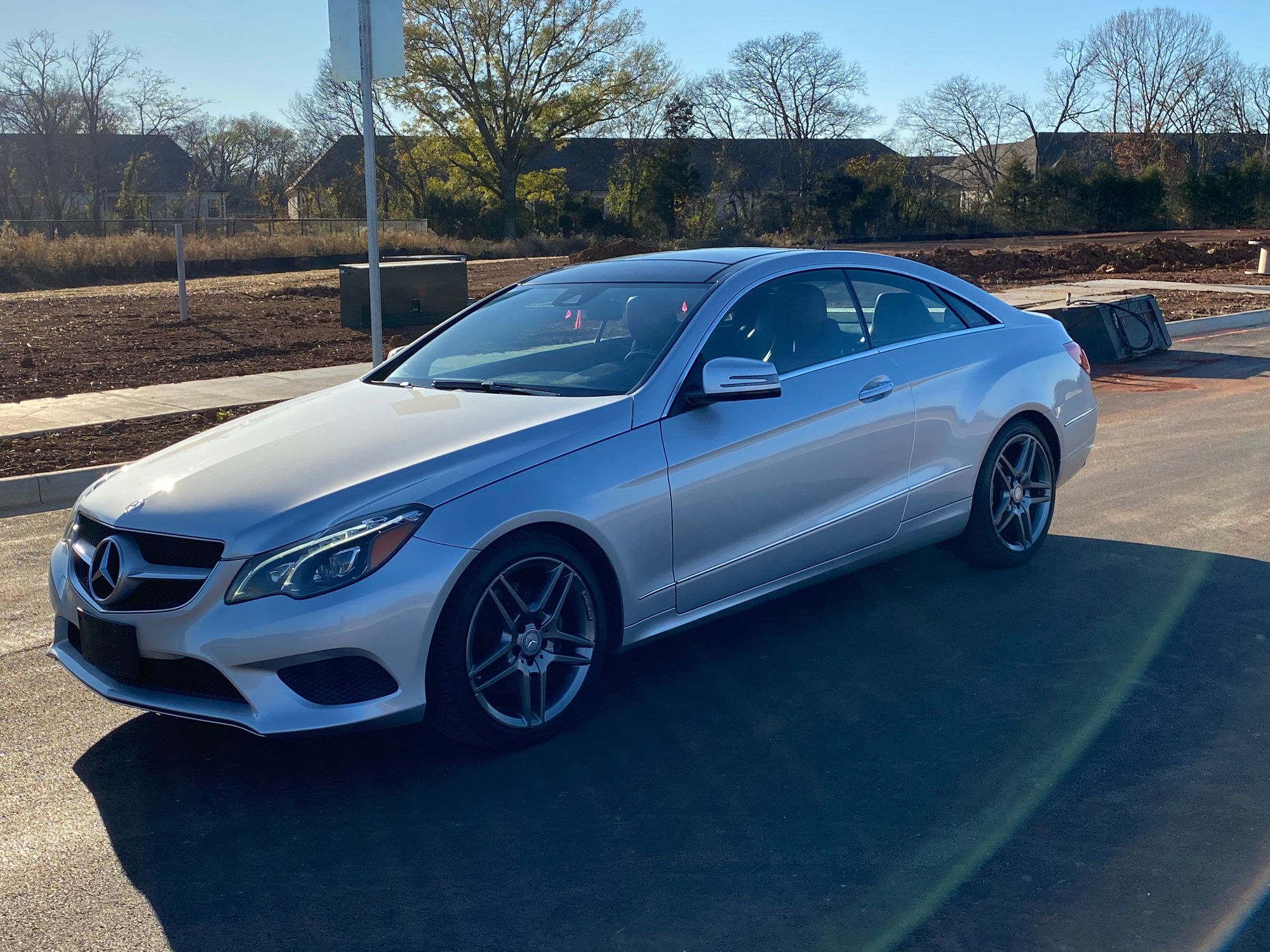 2014 Mercedes-Benz E350 - 2014 Mercedes E350 4Matic Coupe - Used - VIN WDDKJ8JB1EF263922 - 74,890 Miles - 6 cyl - 4WD - Coupe - Silver - Huntsville, AL 35824, United States