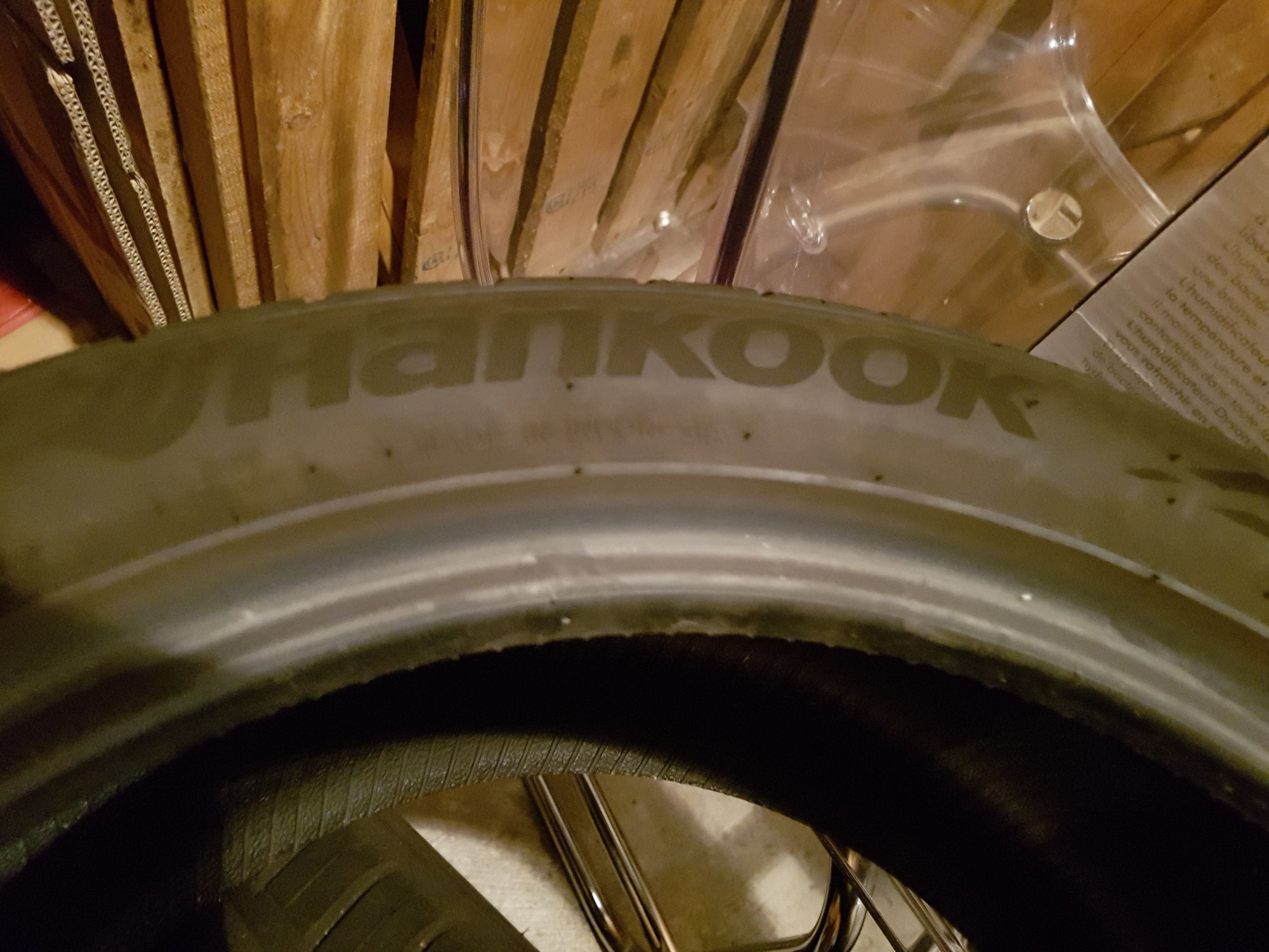 Wheels and Tires/Axles - (For Sale) All Season Hankook Ventus S1 Noble 2 :  2X 245/40ZR 91W, 2X 225/45ZR17 91W - Used - 2014 Mercedes-Benz 300C - Burnaby, BC V5H4A4, Canada