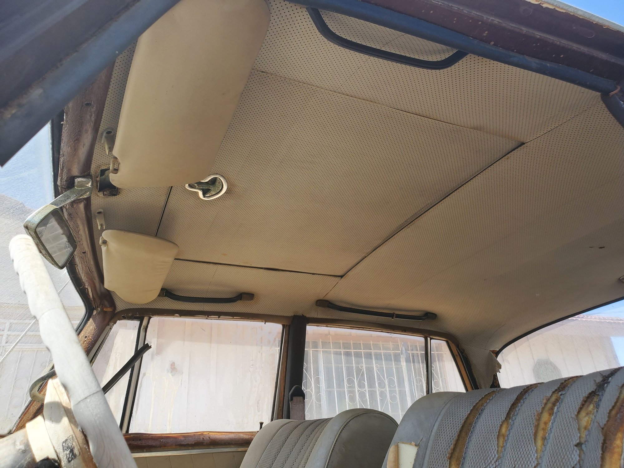 1965 Mercedes-Benz 220SE - 1965 Mercedes Benz 220se * Restoration? Parts Car? * Best Offer - Used - VIN 11101412066051 - 13,458 Miles - 6 cyl - Automatic - Perris, CA 92570, United States