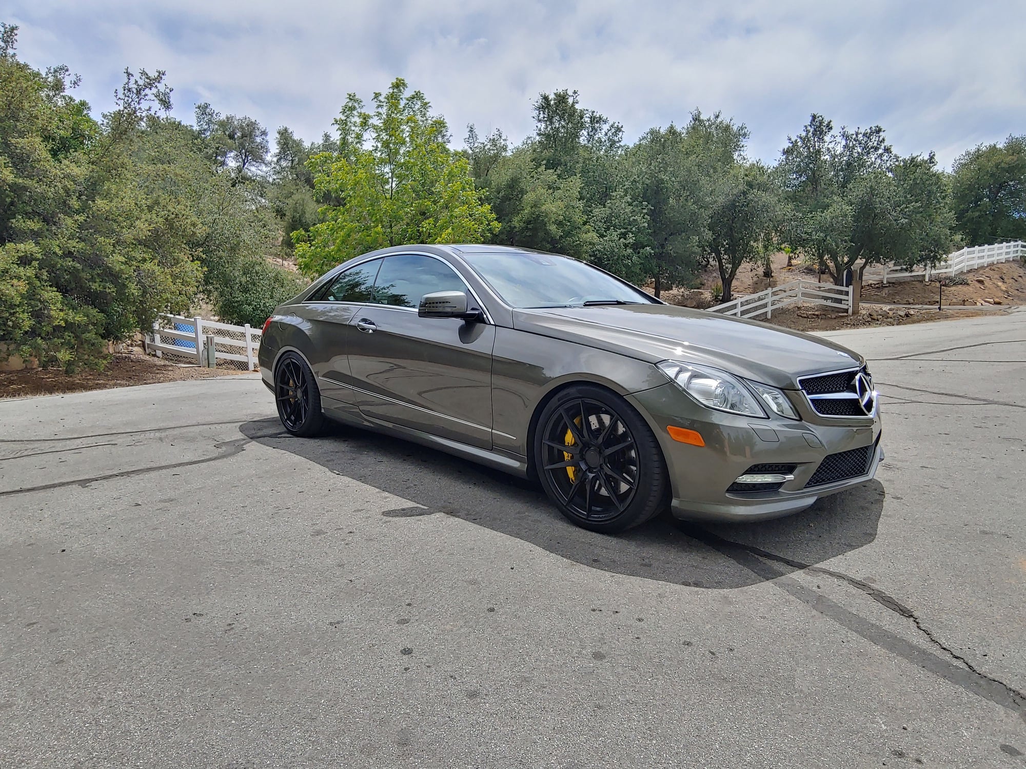 2012 Mercedes-Benz E550 - 2012 E550 coupe launch edition - Used - Rsm, CA 92688, United States