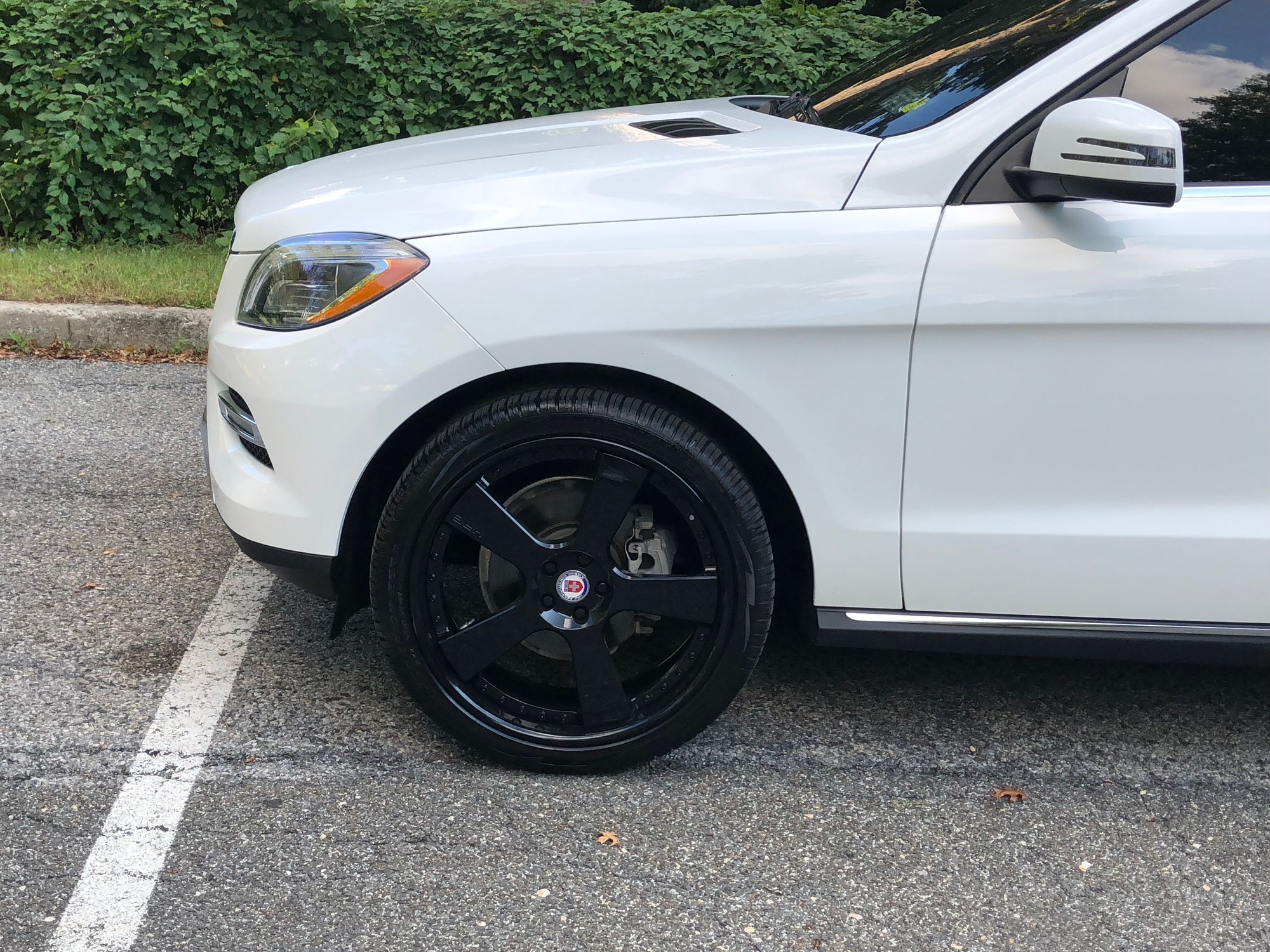 Wheels and Tires/Axles - 22x9 HRE 945RL with pirelli all season - Used - 2012 to 2015 Mercedes-Benz ML350 - 2016 to 2019 Mercedes-Benz GLE350 - Yonkers, NY 10710, United States