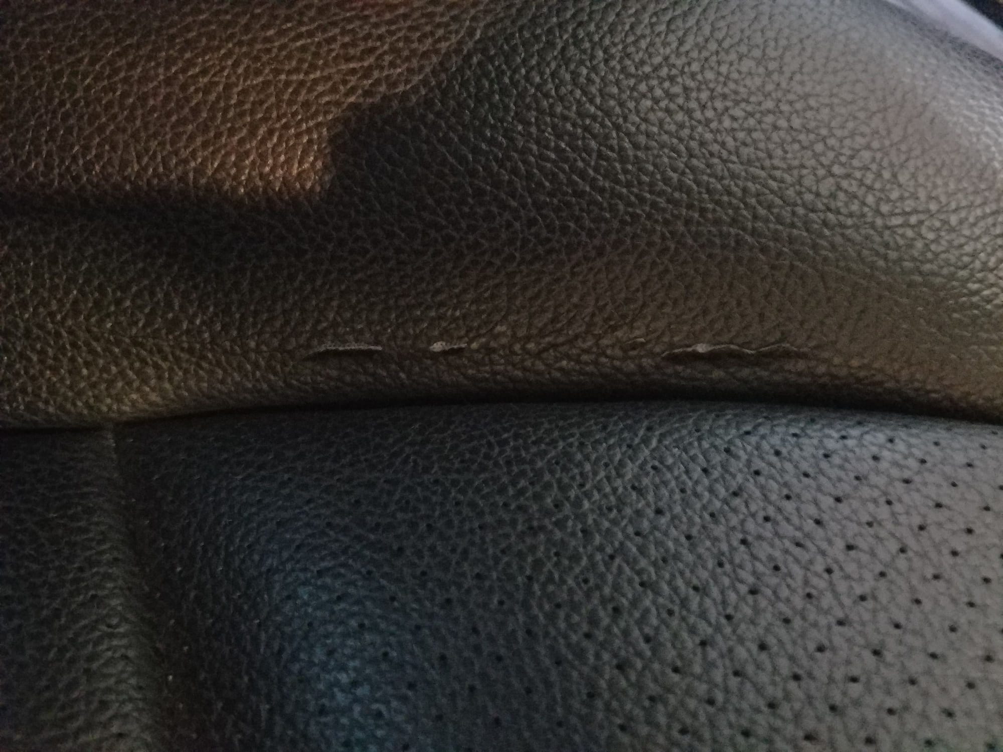 Has this happened to anyone? Mb tex seat ripped. - Page 5 - MBWorld.org ...
