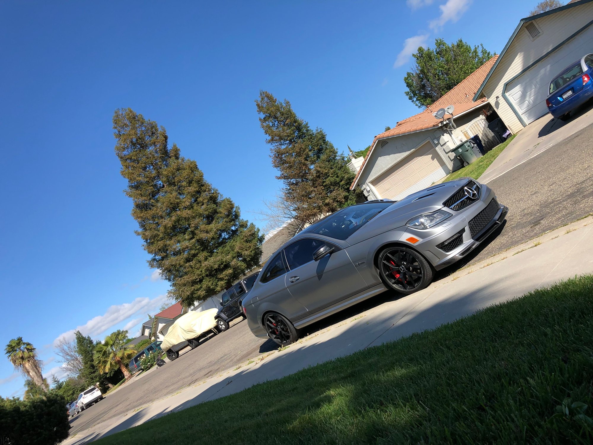 2014 Mercedes-Benz C63 AMG - 14 C63 507 Edition - Used - VIN WDDGJ7HB7EG265688 - 58,500 Miles - 8 cyl - 2WD - Automatic - Coupe - Gray - Madera, CA 93637, United States