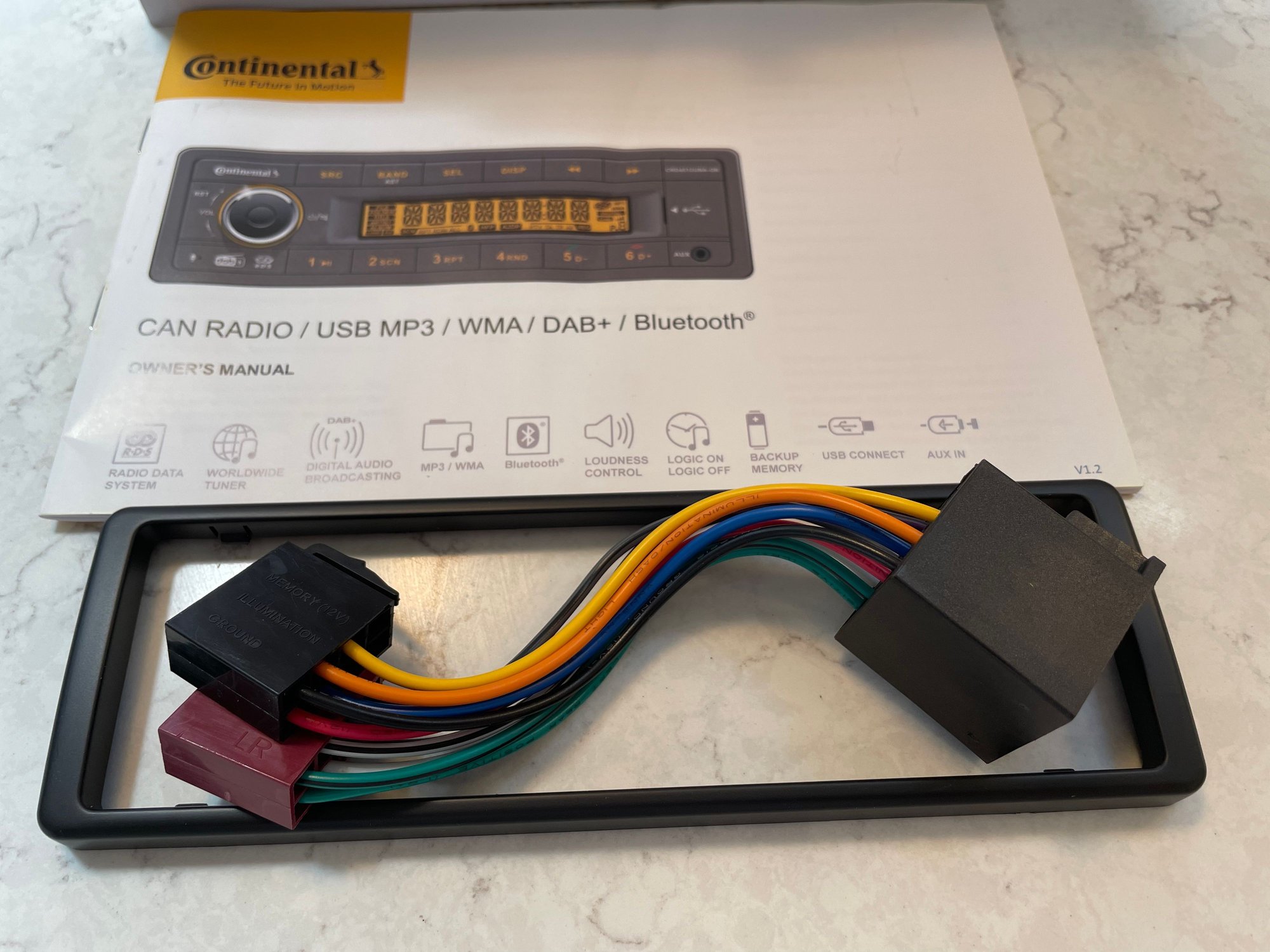Audio Video/Electronics - Continental TR4512-UBA Radio - Used - 1991 to 2002 Mercedes-Benz All Models - Hingham, MA 02043, United States