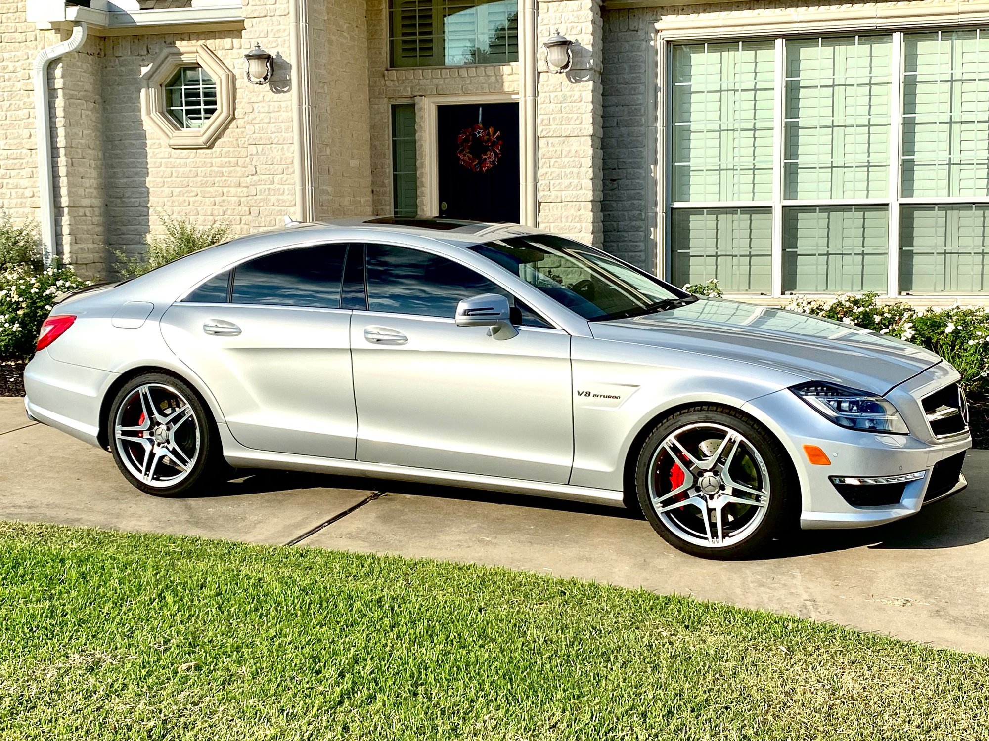 2013 Mercedes-Benz CLS63 AMG - 2013 CLS63 AMG - Used - VIN WDDLJ7EB9DA073354 - 46,000 Miles - 8 cyl - 2WD - Automatic - Sedan - Silver - Lake Kiowa, TX 76240, United States