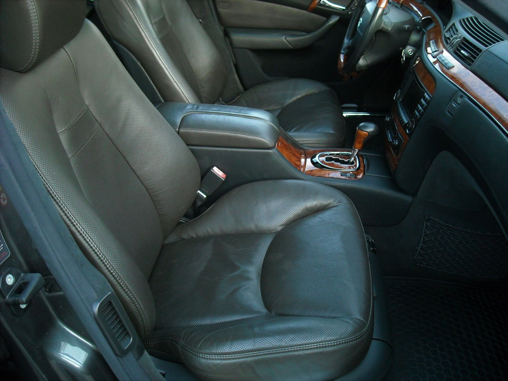 2003 Mercedes-Benz S600 - 2003 Mercedes S 600 27k Miles Designio Sport - Used - VIN WDBNG76J13A352303 - 12 cyl - 2WD - Automatic - Sedan - Ny, NY 10101, United States