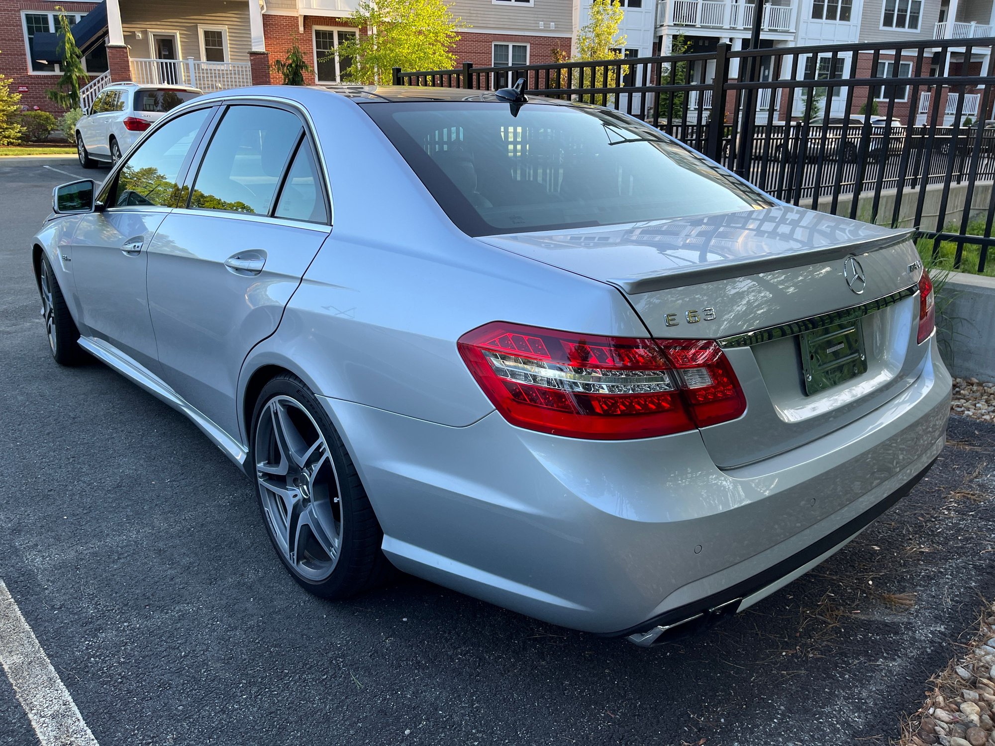 2011 Mercedes-Benz E63 AMG - 2011 Mercedes-Benz E-Class AMG E63 P30 - $39,900 (South Easton) - Used - VIN wddhf7hb0ba308269 - 72,169 Miles - 8 cyl - 2WD - Automatic - Sedan - Silver - South Easton, MA 02375, United States