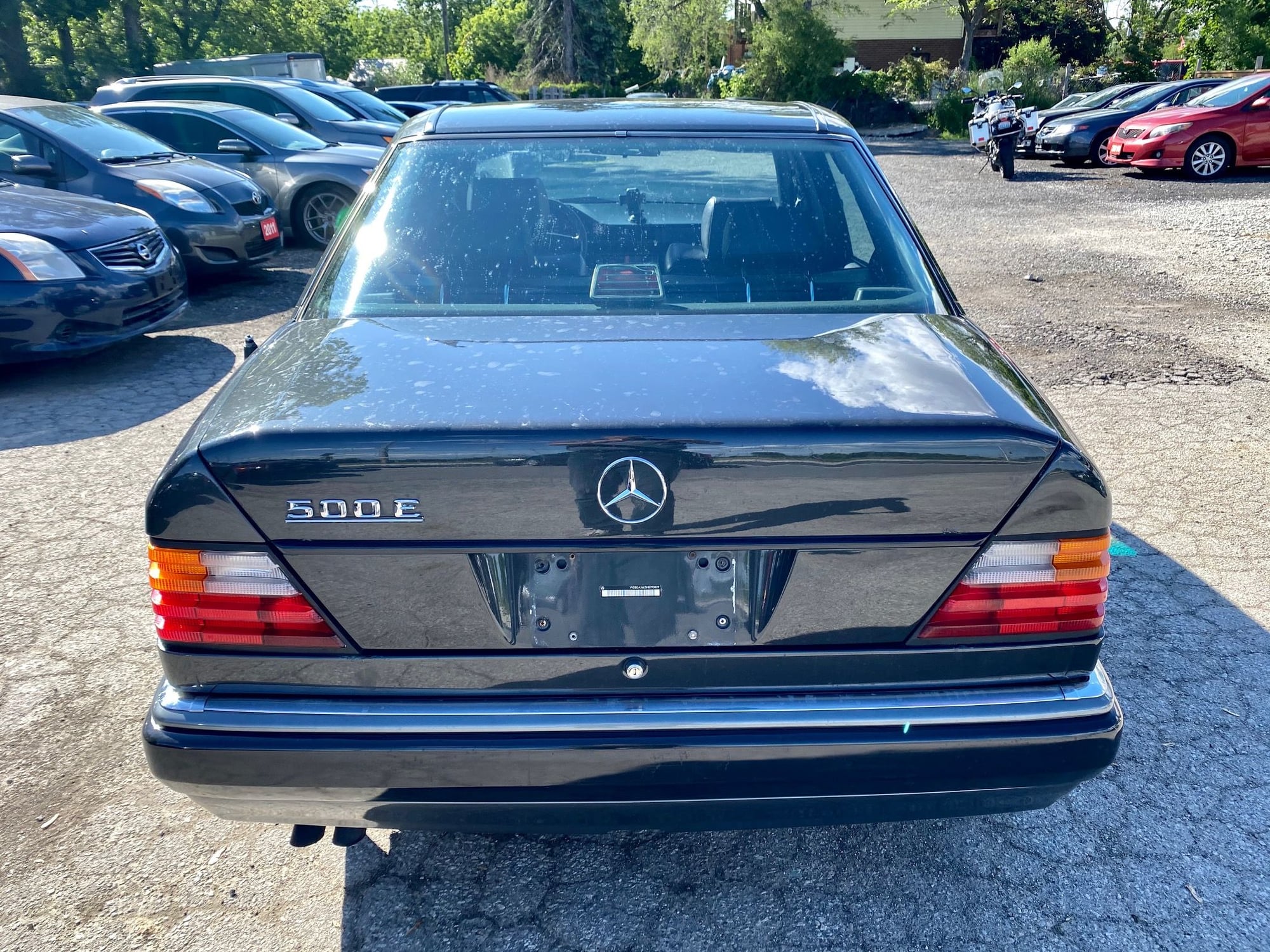 1992 Mercedes-Benz 500E - 1992 Mercedes Benz 500E sedan - Used - VIN WDBEA36E5NB793829 - 164,357 Miles - 8 cyl - 2WD - Automatic - Sedan - Black - Oakville, ON L6M2X3, Canada