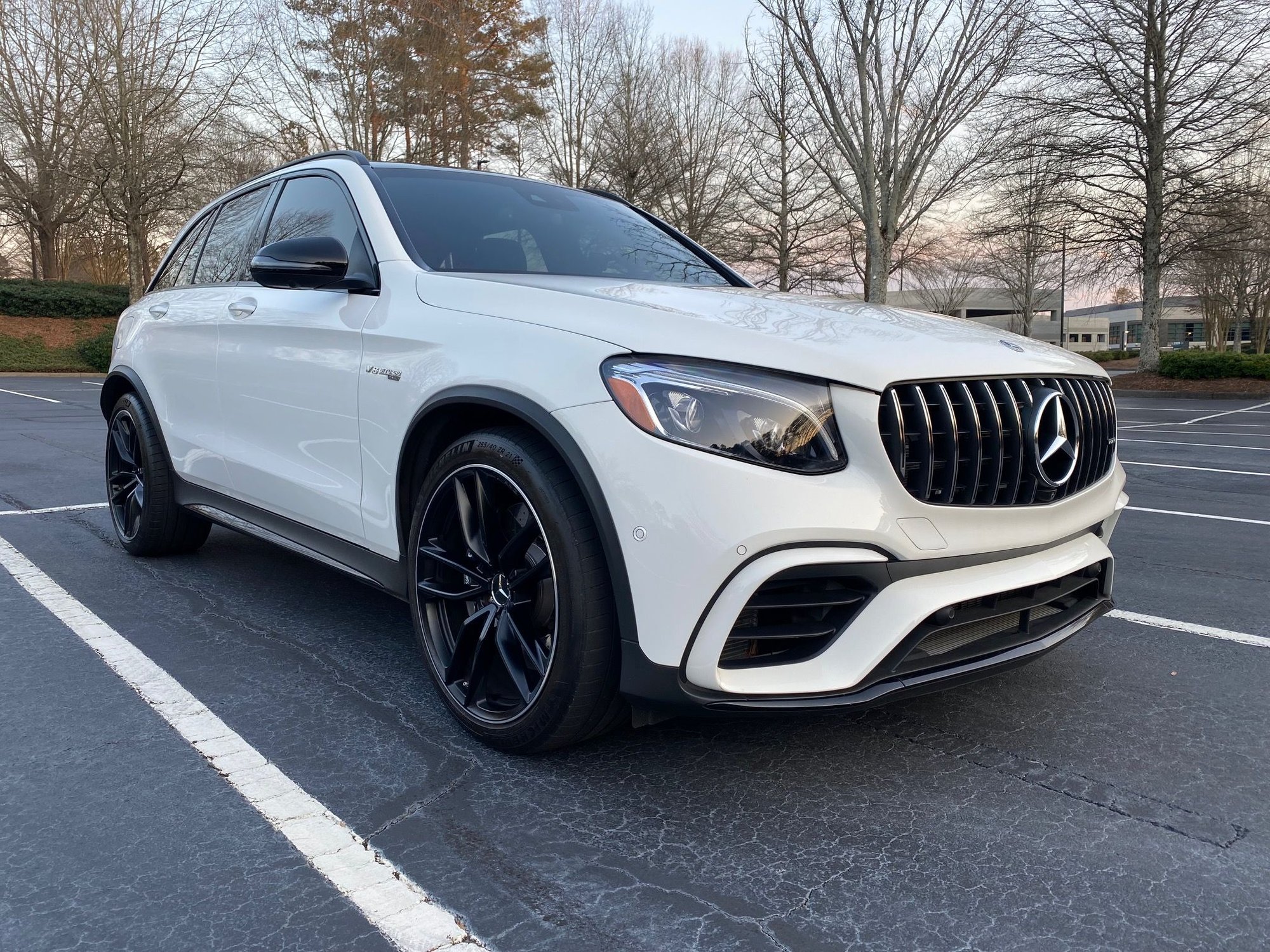 2019 Mercedes-Benz GLC63 AMG - 2019 Mercedes GLC 63 AMG - Used - VIN WDC0G8JB2KF490848 - 9,500 Miles - 8 cyl - AWD - Automatic - SUV - White - Alpharetta, GA 30009, United States