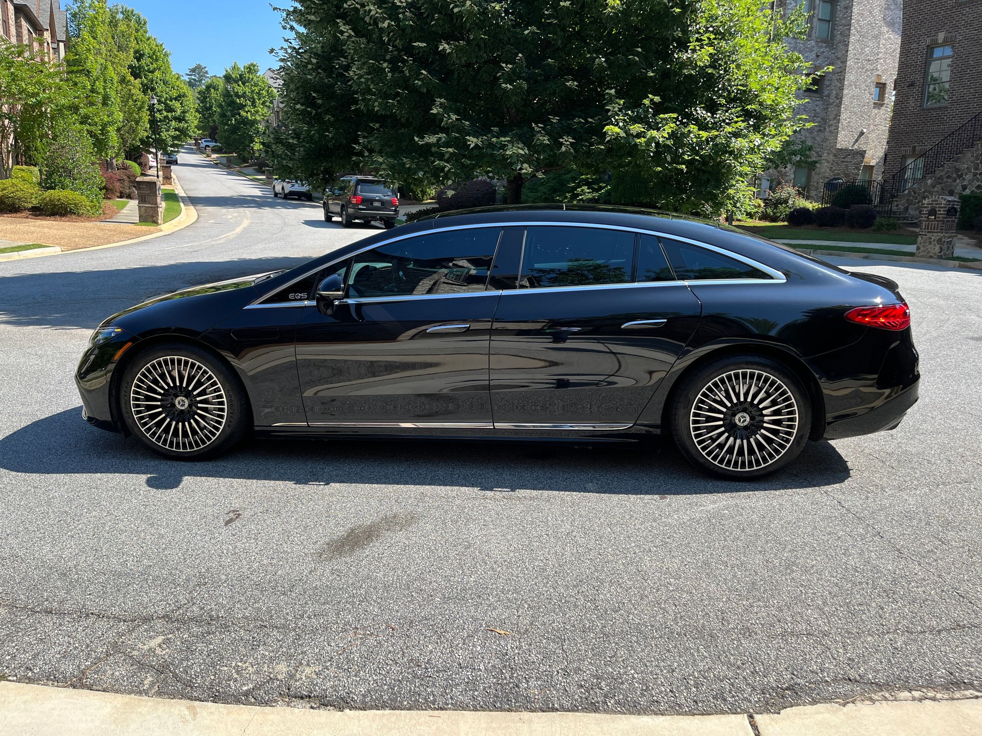 2022 Mercedes-Benz EQS-Class - 2022 EQS580 4MATIC Premium - Used - VIN W1KCG4EB7NA004211 - 2,500 Miles - Other - AWD - Automatic - Hatchback - Black - Atlanta, GA 30327, United States