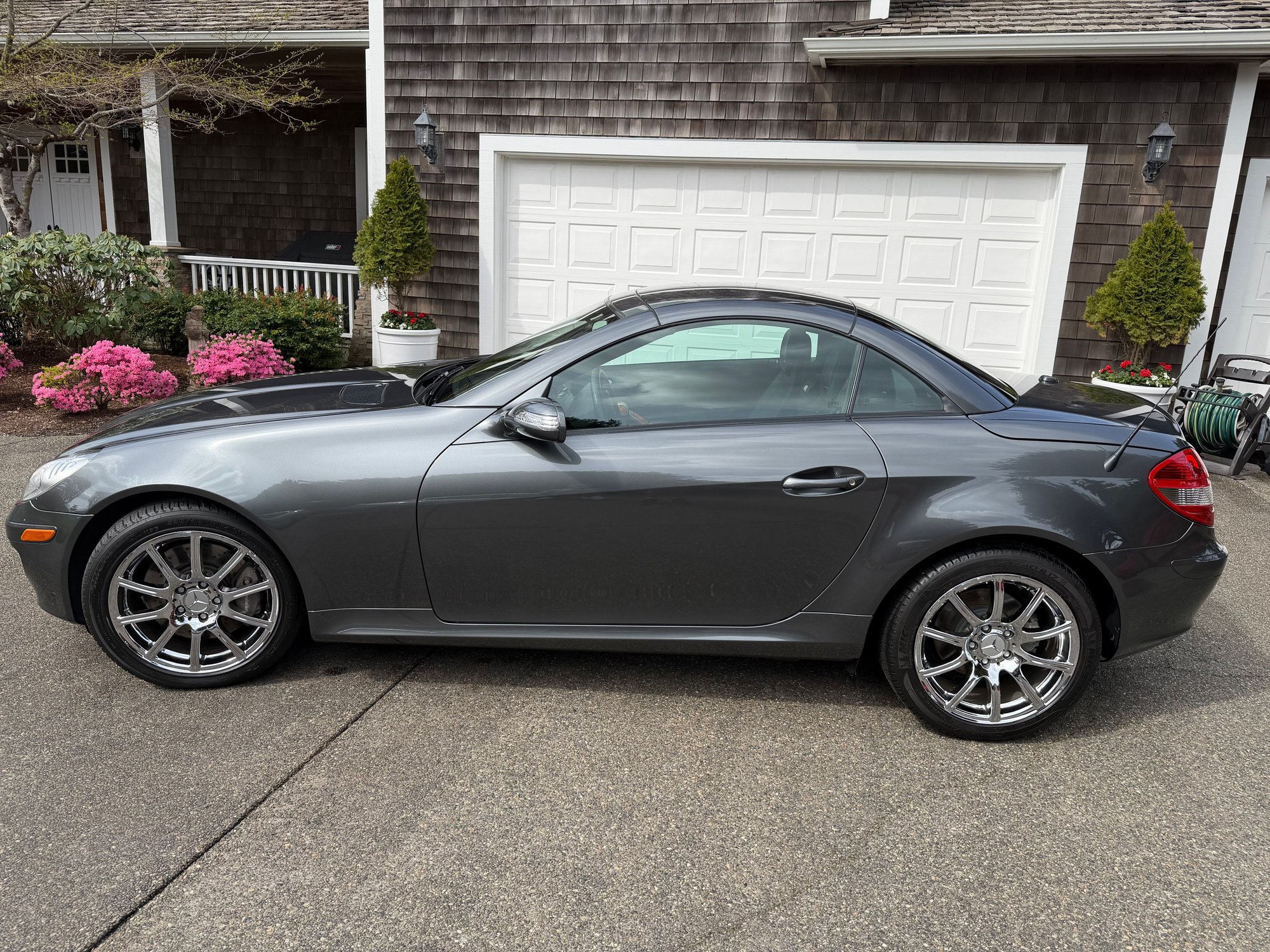 2006 Mercedes-Benz SLK350 - Pristine, Always Garaged, Collector Grade Mercedes SLK For Sale - Used - VIN Oregon Coast - 11,500 Miles - 6 cyl - 2WD - Automatic - Convertible - Other - Gearhart, OR 97138, United States
