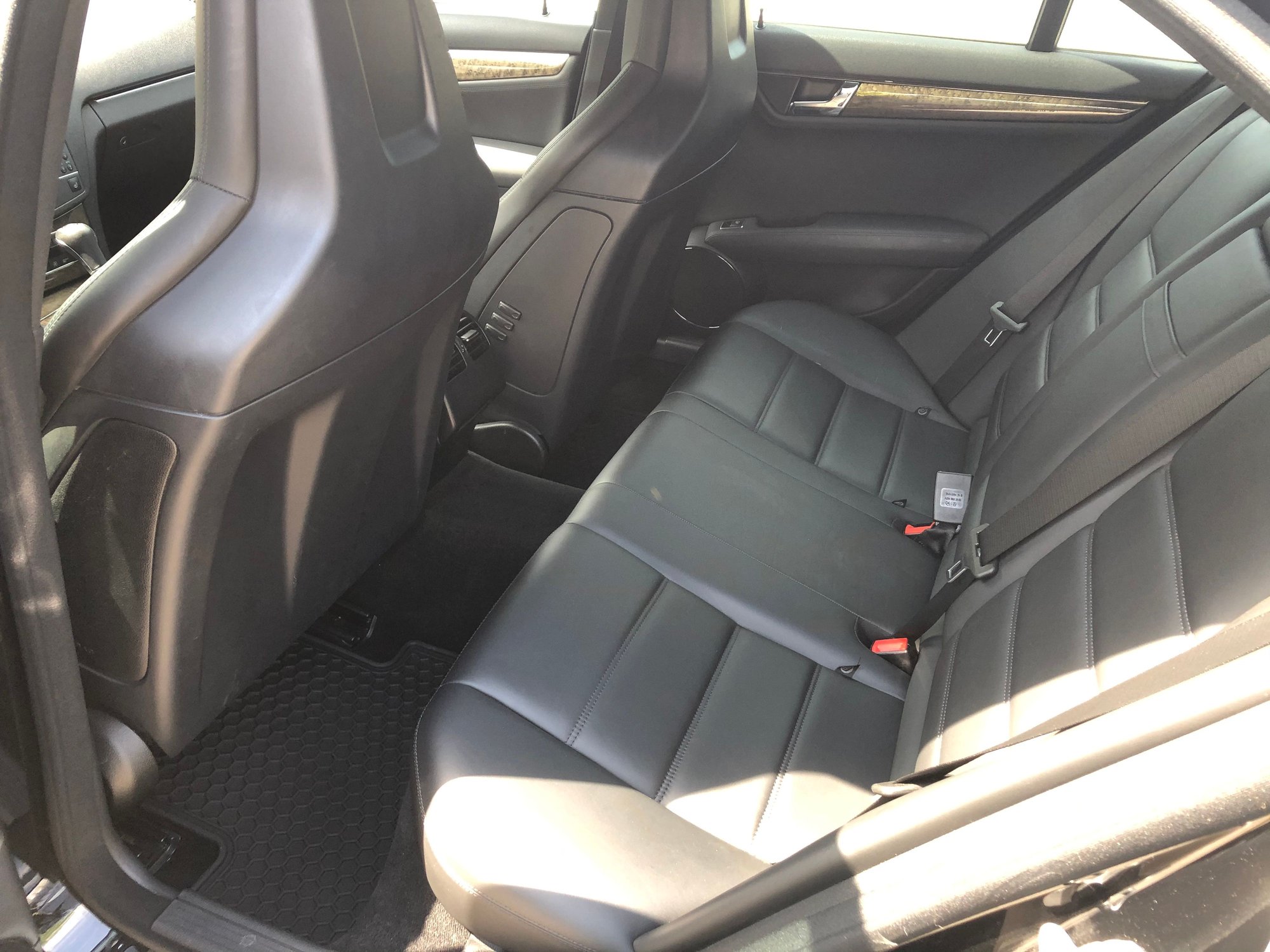 2011 Mercedes-Benz C63 AMG - FS (DC): 2011 C63 AMG (P31) LSD Black on Black - Used - VIN WDDGF7HB7BFXXXXX8 - 70,900 Miles - 8 cyl - 2WD - Automatic - Sedan - Black - Alexandria, VA 22314, United States