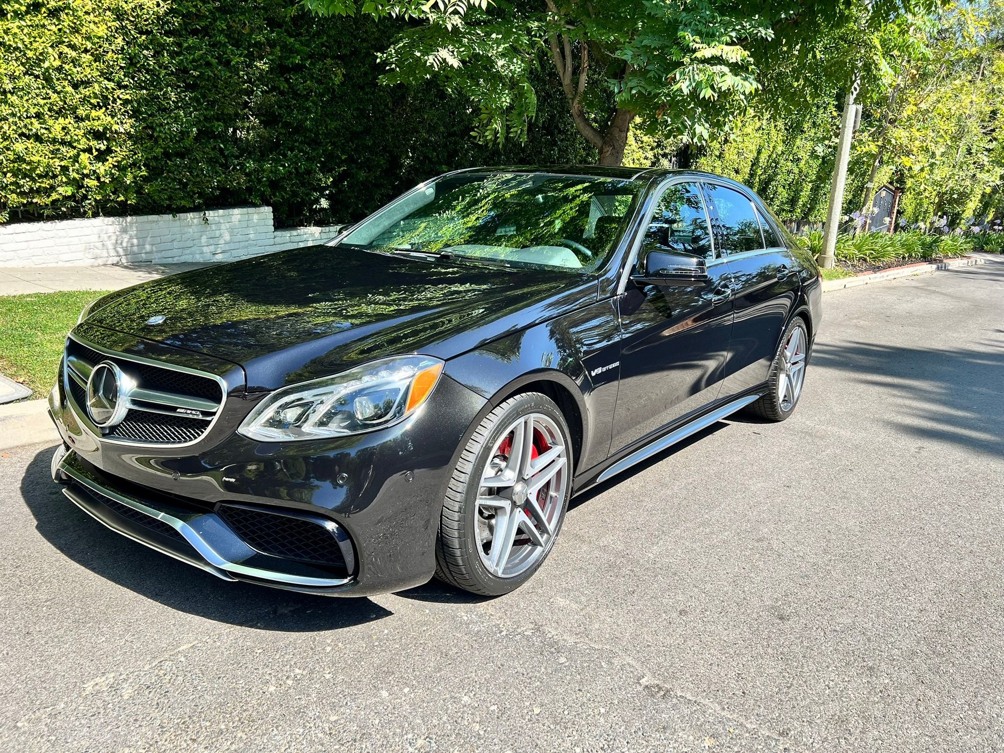 2016 Mercedes-Benz E63 AMG S - 2016 Mercedes Benz E63S AMG- One Owner, 61K miles - Used - VIN WDDHF7GB2GB274581 - 61,000 Miles - La, CA 90046, United States
