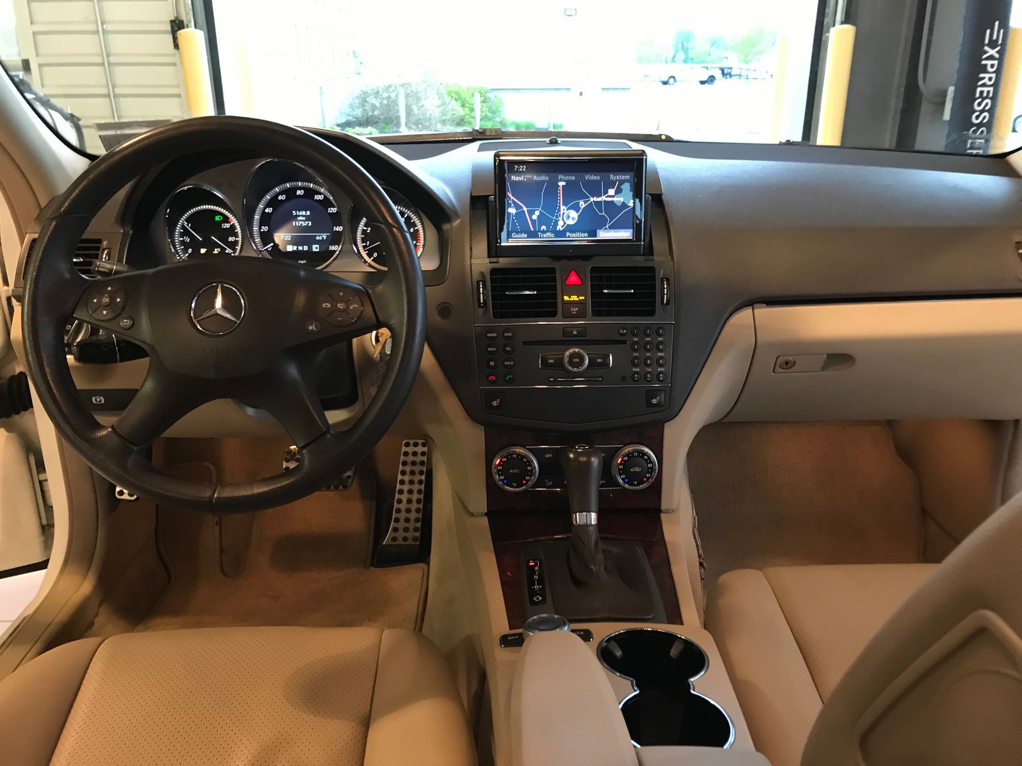2010 Mercedes-Benz C300 - 2010 Mercedes-Benz C-Class C 300 Sport 4MATIC - Used - VIN WDDGF8BB5AF431593 - 117,500 Miles - 6 cyl - 4WD - Automatic - Sedan - White - York, PA 17402, United States