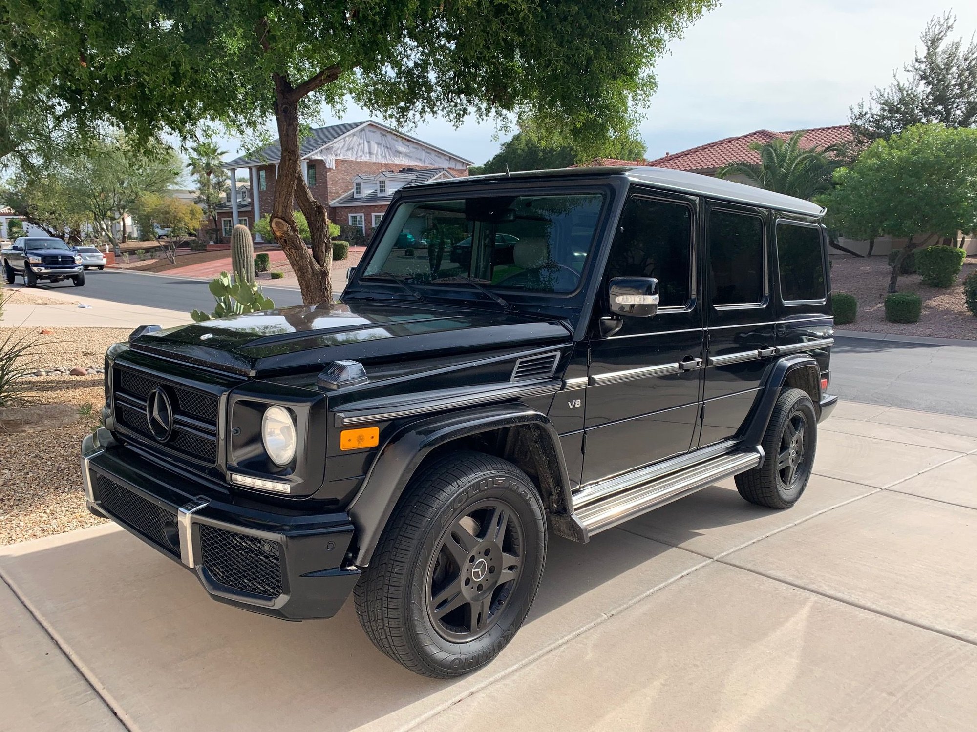 2003 Mercedes-Benz G500 - 2003 Mercedes-Benz G500 - Used - VIN WDCYR49E43X141559 - 198,000 Miles - 8 cyl - 4WD - Automatic - SUV - Black - Nnnn, AZ 55555, United States