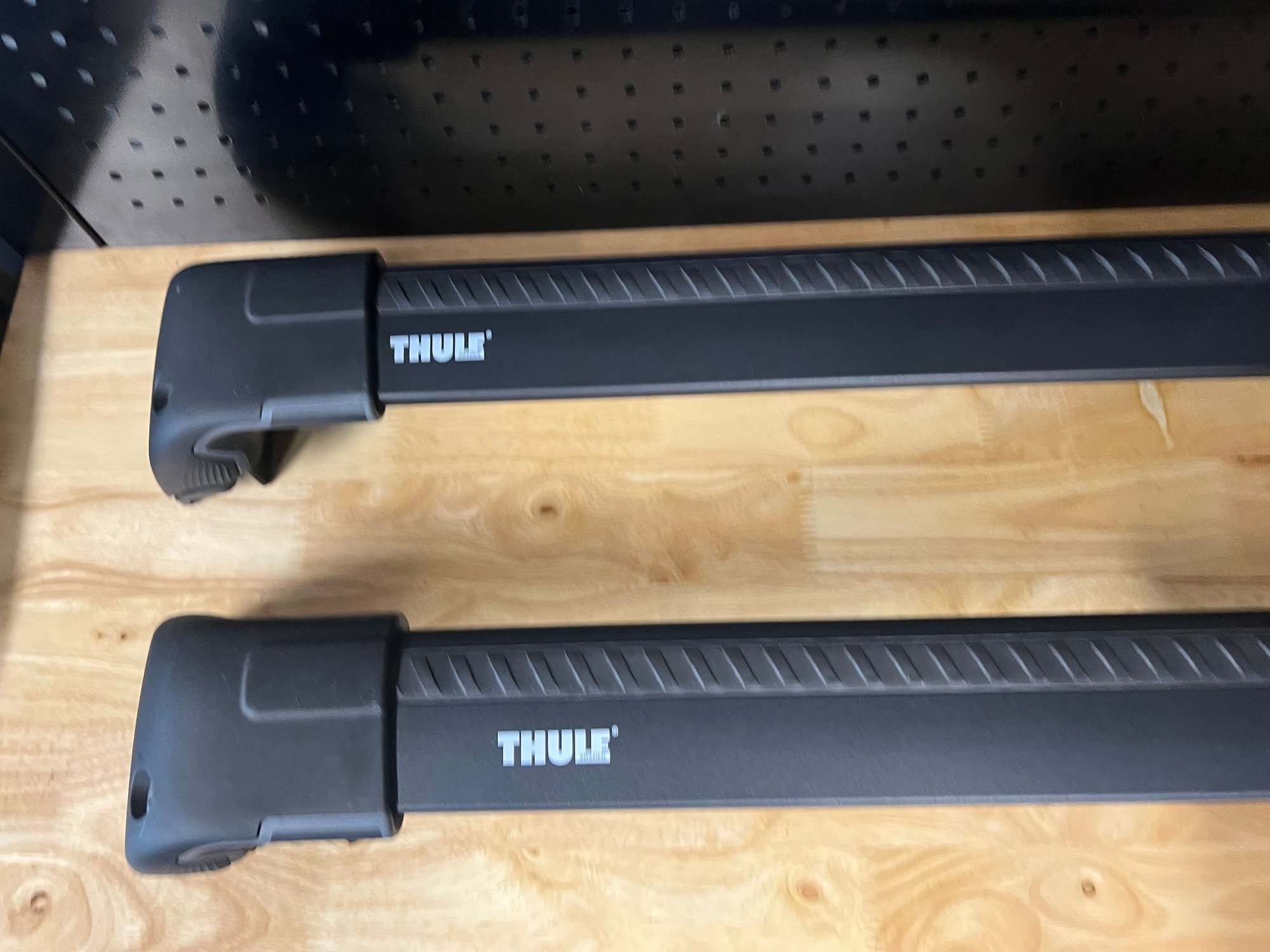 Accessories - Thule AeroBlade Edge 7601B/7602B Roof Bars - Used - 2020 to 2024 Mercedes-Benz GLC63 AMG - San Jose, CA 95119, United States