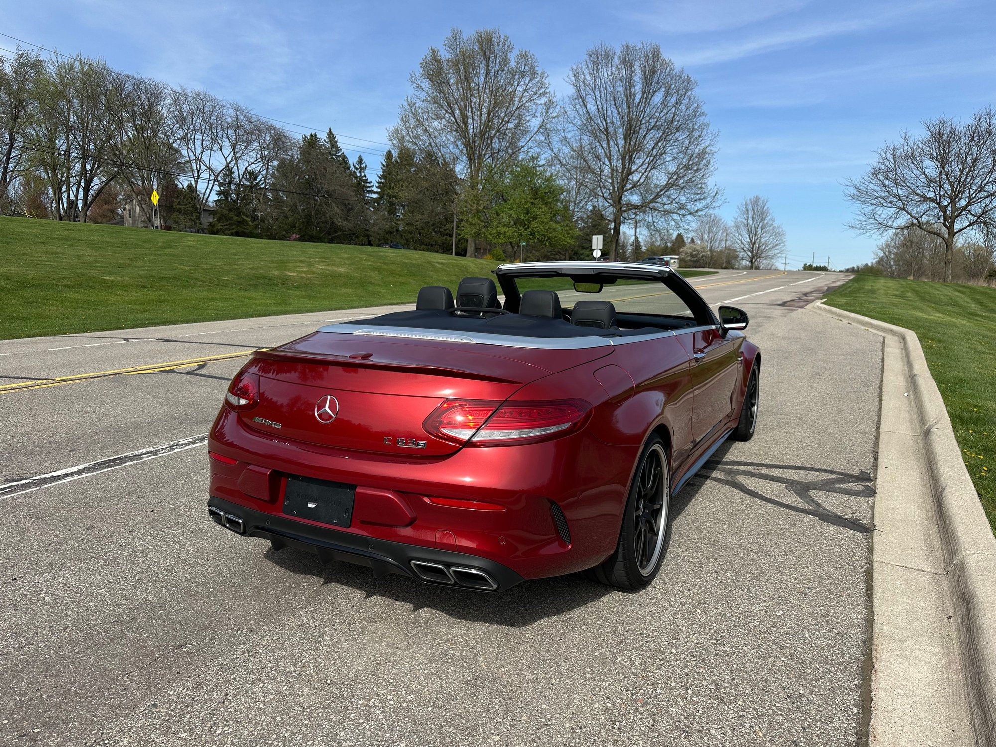 2018 Mercedes-Benz C63 AMG S - 2018 Mercedes Benz C63S Cabriolet 12k miles MINT - Used - VIN Wddwk8hb5jf628679 - 12,000 Miles - 8 cyl - Automatic - Convertible - Red - Rochester Hills, MI 48307, United States