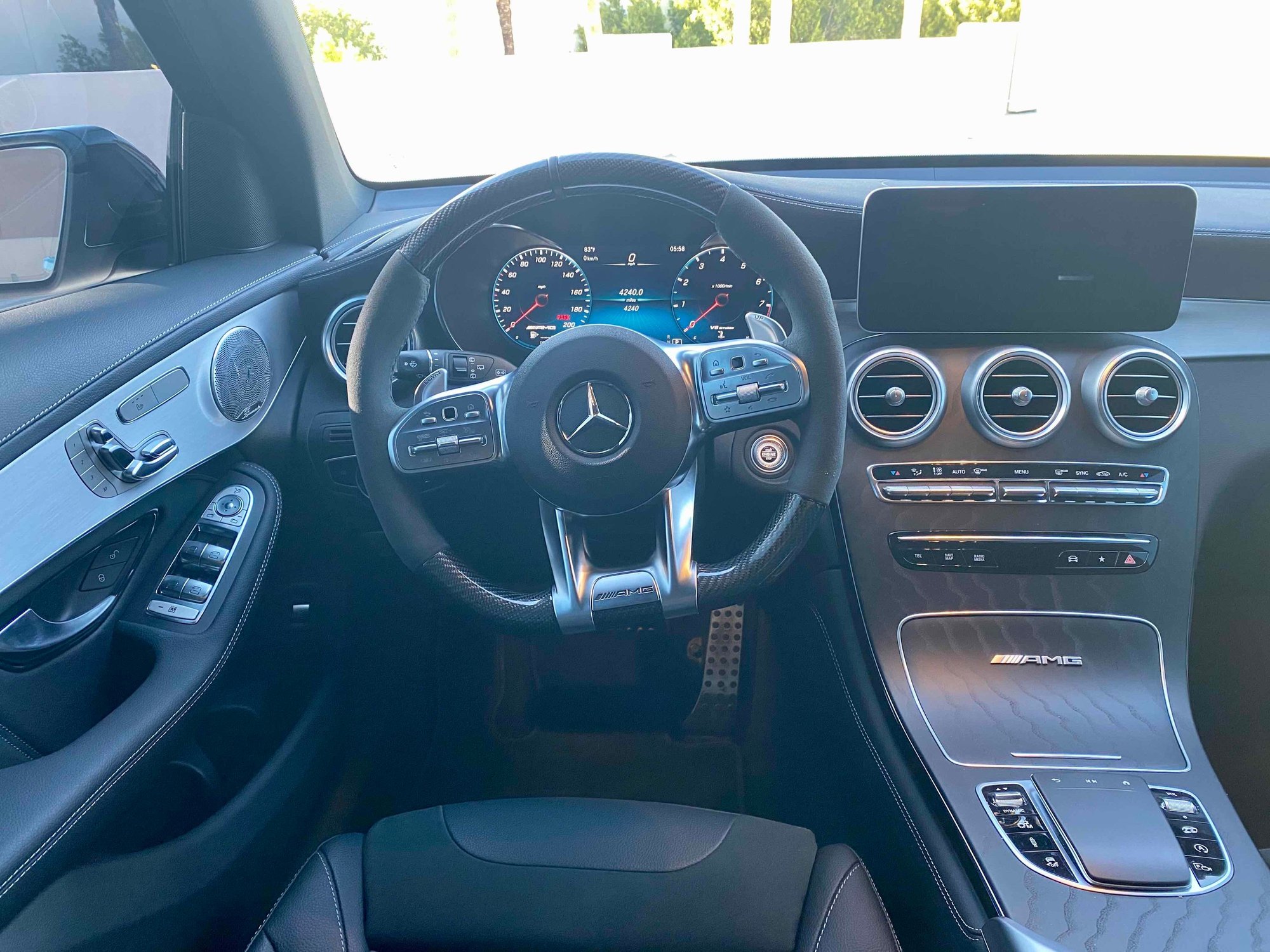 2021 Mercedes-Benz GLC-Class - 2021 Mercedes-Benz GLC63 AMG - Only 5,000 Miles - Fully Loaded - Used - VIN W1N0G8JB8MF902627 - 5,000 Miles - 8 cyl - AWD - Automatic - SUV - White - Glendale, CA 91201, United States