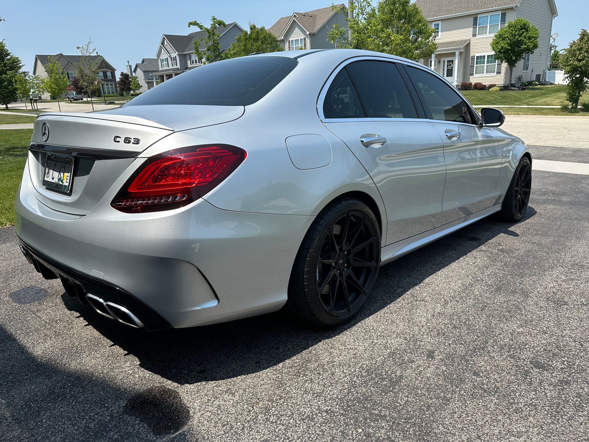 2020 Mercedes-Benz C63 AMG - Clean title, Accident Free w205 C63 for Sale - Used - VIN 55SWF8GB7LU330897 - 33,900 Miles - 8 cyl - 2WD - Automatic - Sedan - Silver - Naperville, Illinois, IL 60440, United States