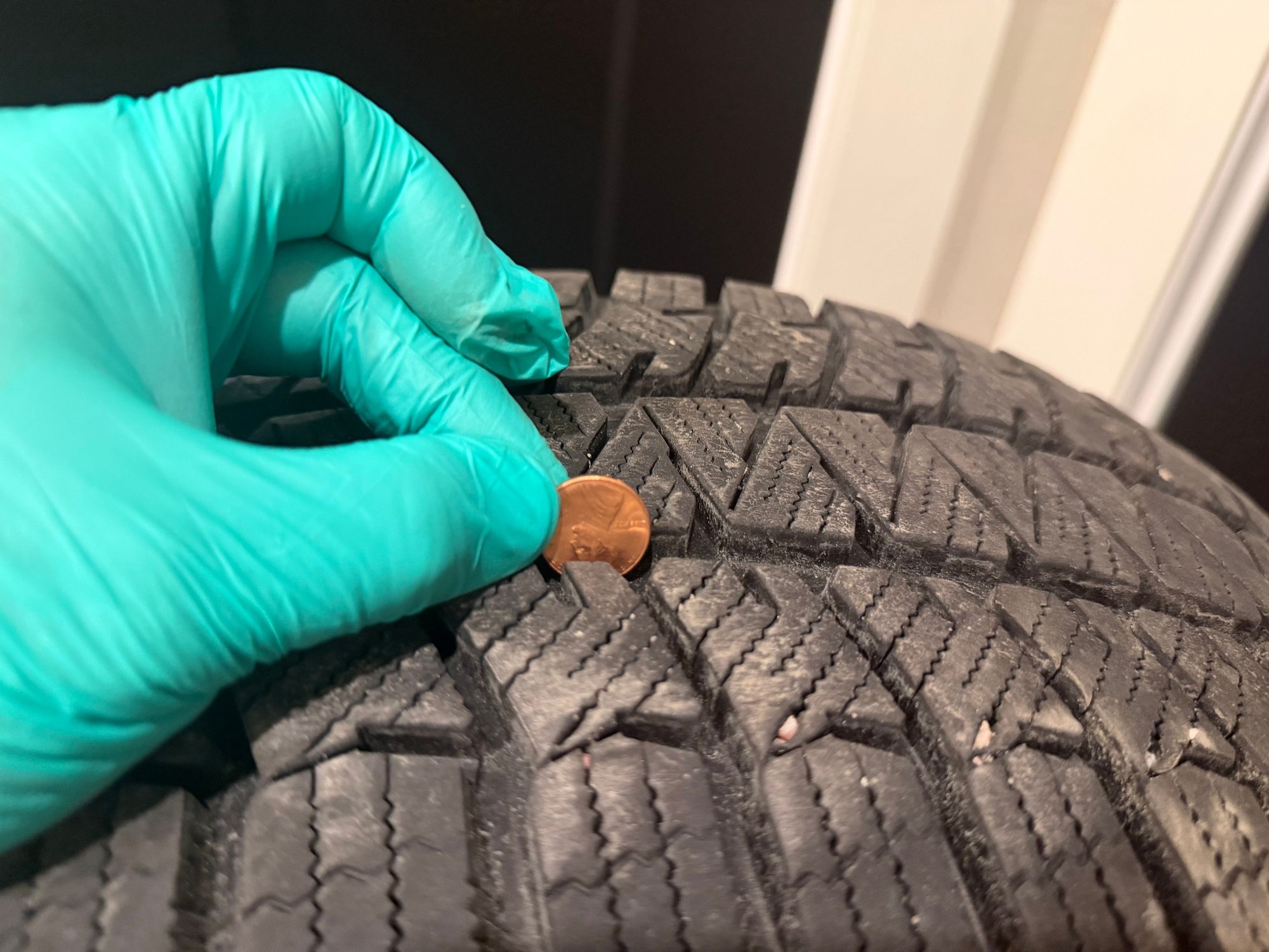 Wheels and Tires/Axles - 17 inch Snow tires Bridgestone Blizzak WS90 with Wheels GLB - Used - -1 to 2027  All Models - Bemidji, MN 56601, United States