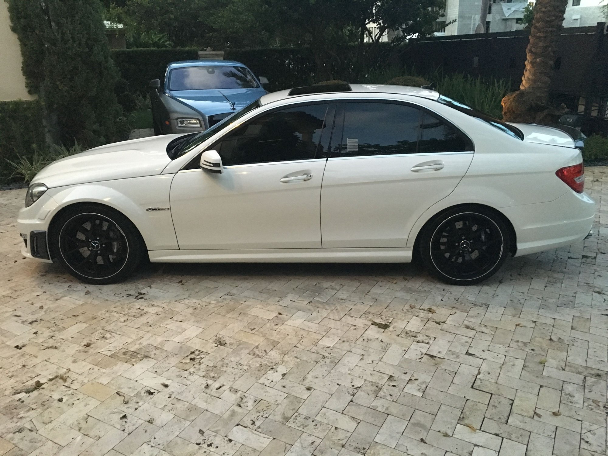 2014 Mercedes-Benz C63 AMG - 2014 C63 AMG w/ Factory Warranty *36 hour sale* - Used - VIN WDDGF7HB7EA953193 - Miami, FL 33154, United States