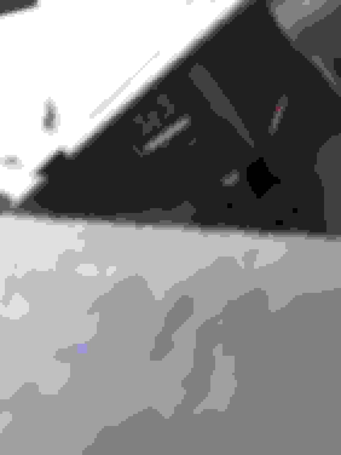 W211 Antenna Amplifier location Forums