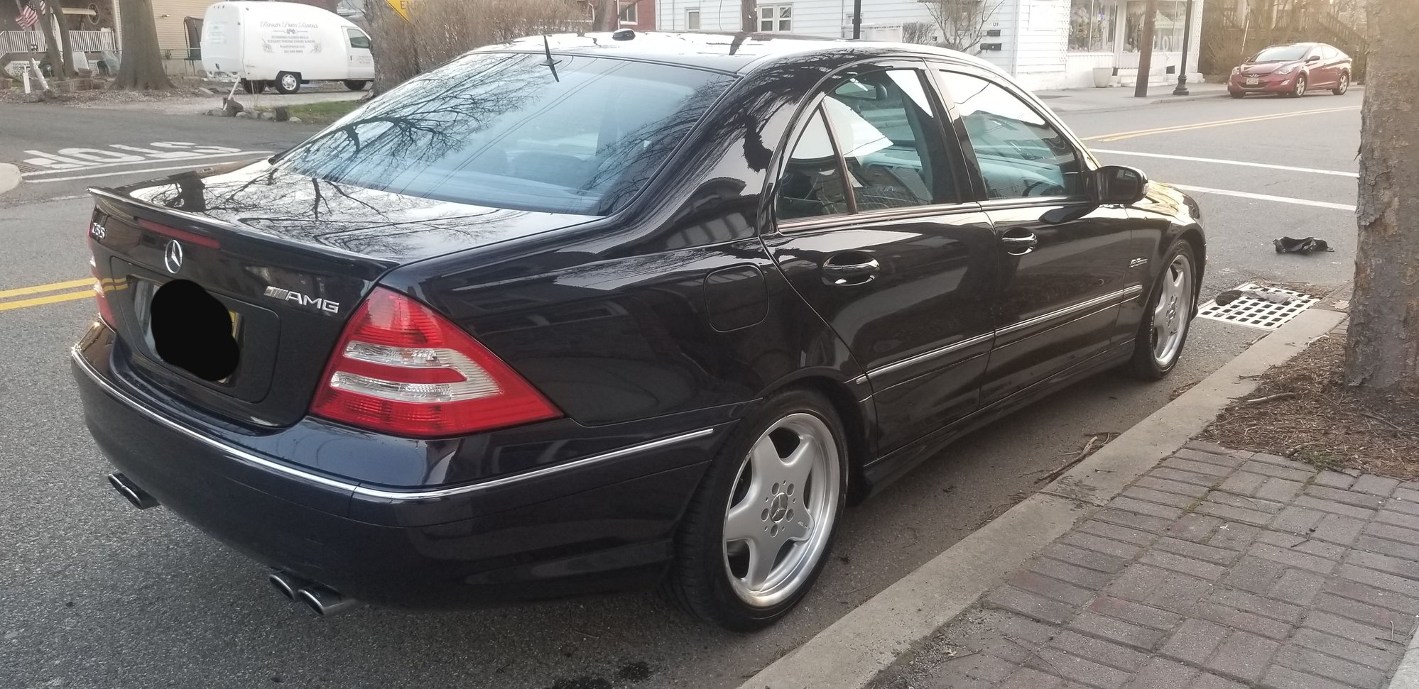 2006 Mercedes-Benz C55 AMG - 2006 Mercedes C55 AMG - Used - VIN WDBRF76JX6F775926 - 177,000 Miles - 8 cyl - 2WD - Automatic - Sedan - Black - Little Ferry, NJ 07643, United States