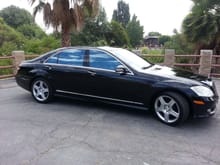 2008 S550. Black on black with panoramic roof...AMG package. ..and premium 1 and 2.