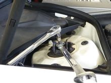 Upper Strut Mount - 7mm Hex and 21mm wrench
