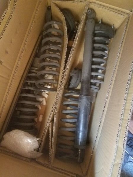 Steering/Suspension - 2006 E350 Springs and Shocks - Used - 2003 to 2009 Mercedes-Benz E350 - Hayward, CA 94545, United States