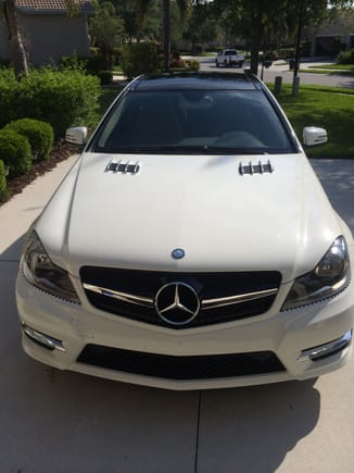 2012 C 250 Coupe with SL vents