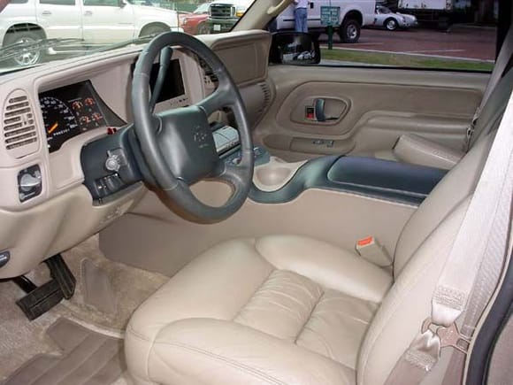 1999suburban11[1]