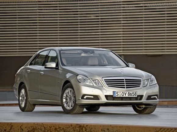 Mercedes-Benz E-Class 2010