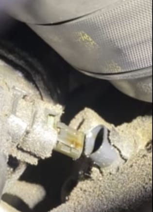 leaking socket plug (from this thread above)