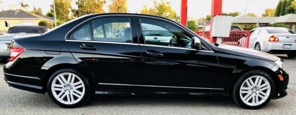 2009 Mercedes-Benz C300 - 2009 C300 6Spd Manual Sport - Used - VIN 12345678901234567 - 89,500 Miles - 6 cyl - 2WD - Manual - Sedan - Black - San Diego, CA 92131, United States