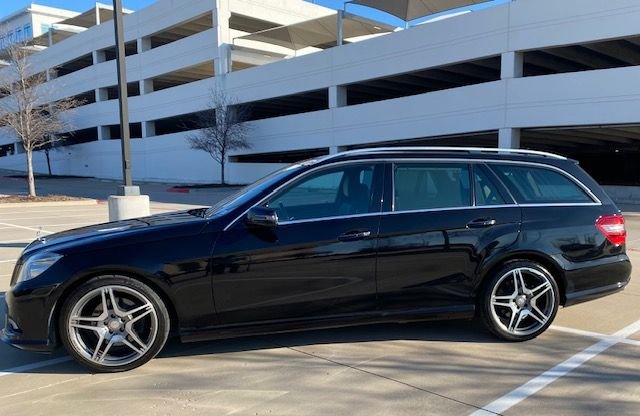 2011 Mercedes-Benz E350 - 2011 E350 4MATIC Wagon Black - Used - VIN WDDHH8HB2BA281429 - 129,000 Miles - 8 cyl - 4WD - Dallas, TX 75254, United States
