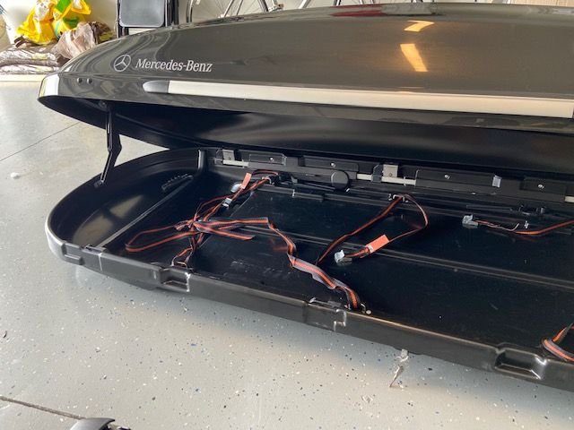 Accessories - Dachbox 400, Metallic Black, For SALE with GLA250 Rack Bars - Used - 2015 Mercedes-Benz GLA250 - Fernandina Beach, FL 32034, United States