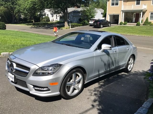 2014 Mercedes-Benz CLS550 - 2014 CLS550 4Matic - 35k mi / $37k - Used - VIN WDDLJ9BB1EA119258 - 34,600 Miles - 8 cyl - AWD - Automatic - Sedan - Silver - Newport Beach, CA 92625, United States