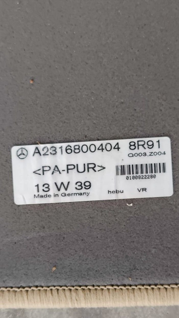 Accessories - Carpet Floor Mat Set Beige OEM 12-18 Mercedes R231 SL550 SL63 AMG - Used - 2013 to 2018 Mercedes-Benz SL63 AMG - Richardson, TX 75082, United States