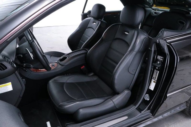 2007 Mercedes-Benz CLK63 AMG - Beautiful Black on Black CLK63 AMG 2007 70K - Used - VIN Private Sale -PHX - 70,000 Miles - 8 cyl - 2WD - Automatic - Convertible - Black - Phoenix, AZ 85054, United States