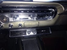 Dealer-installed AirCon, original knobs and radio