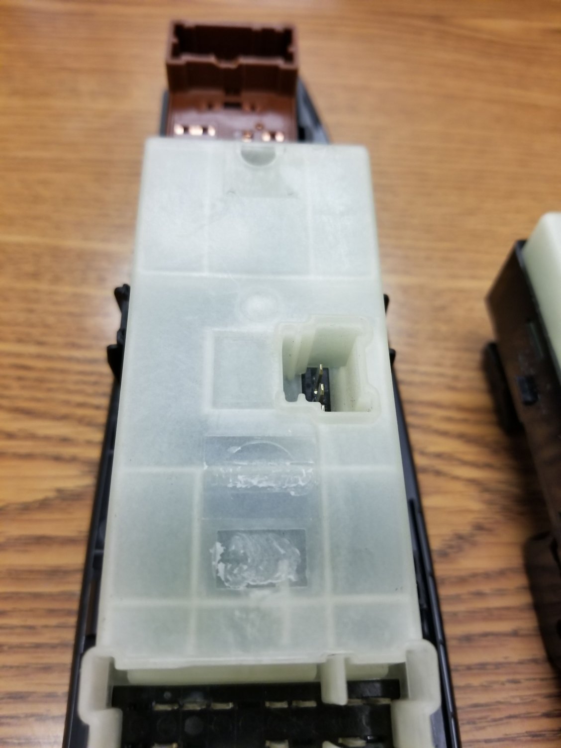 Only Driver Side Window Works MyG37