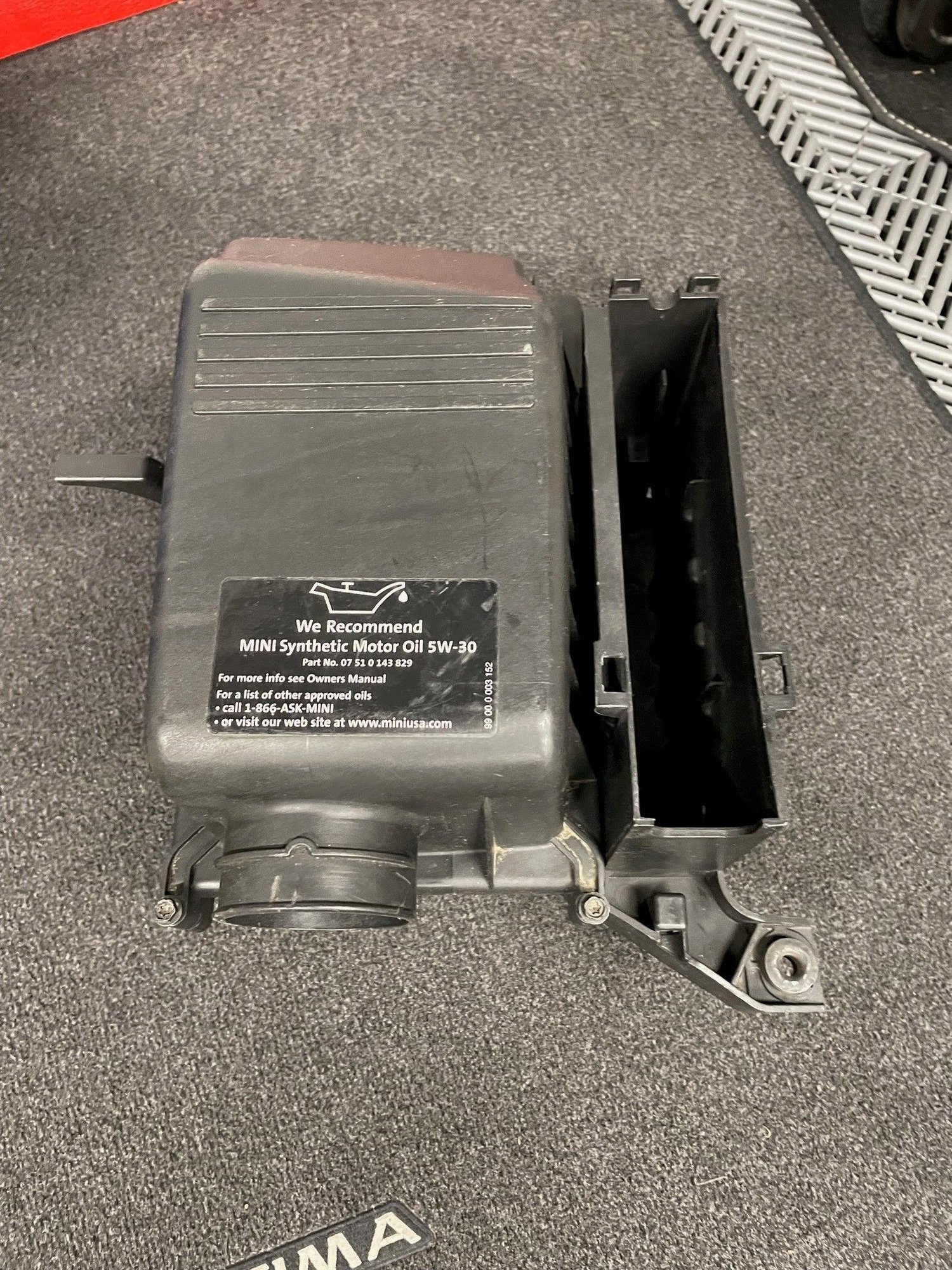 Engine - Intake/Fuel - Stock R53 airbox - Used - 2002 to 2007 Mini Cooper - Burlingame, CA 94010, United States