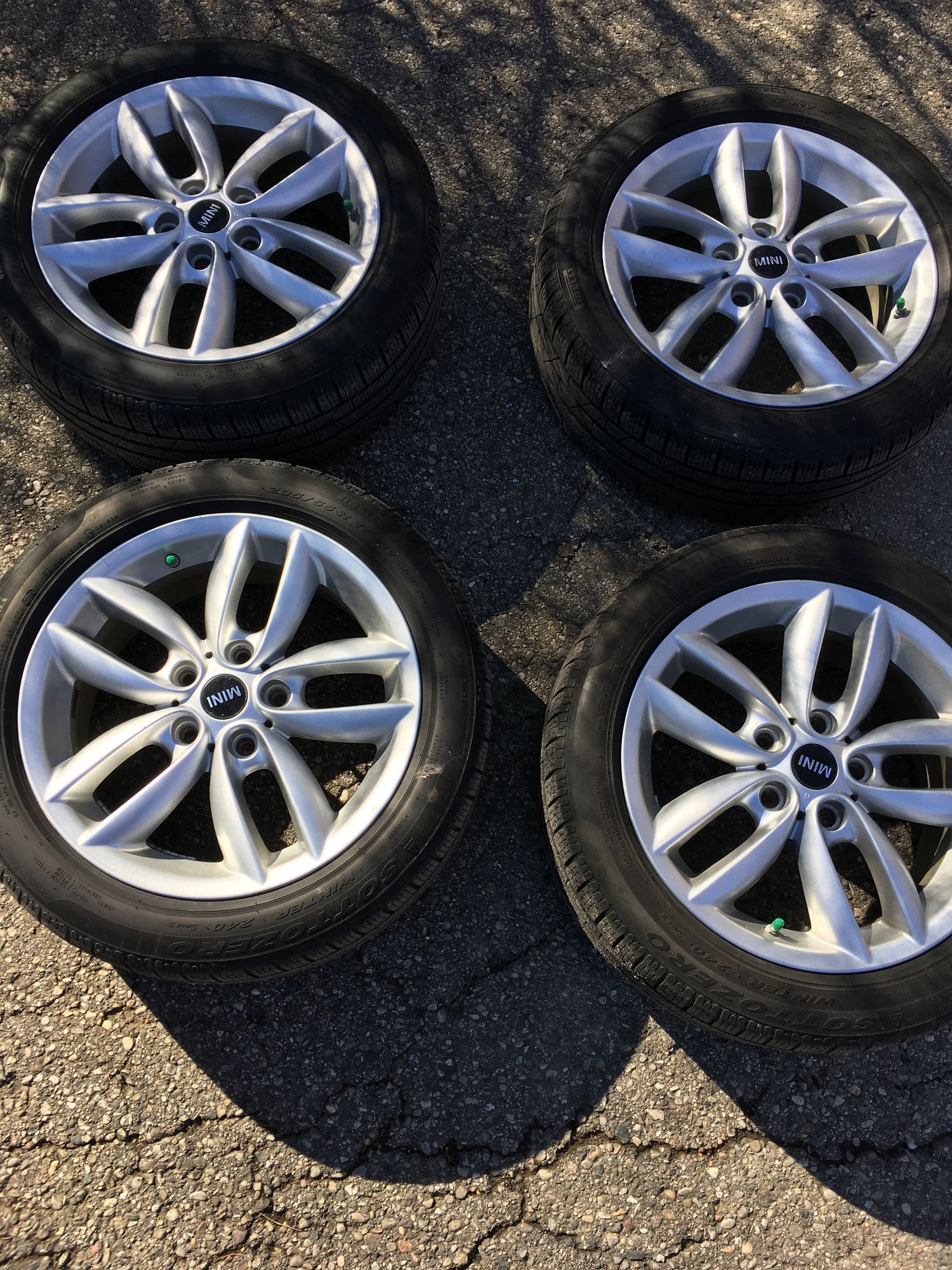 Wheels and Tires/Axles - Mini Countryman 17" wheels w/ Pirelli Snow Tires - Used - 2011 to 2016 Mini R60: Countryman - Ann Arbor, MI 48103, United States