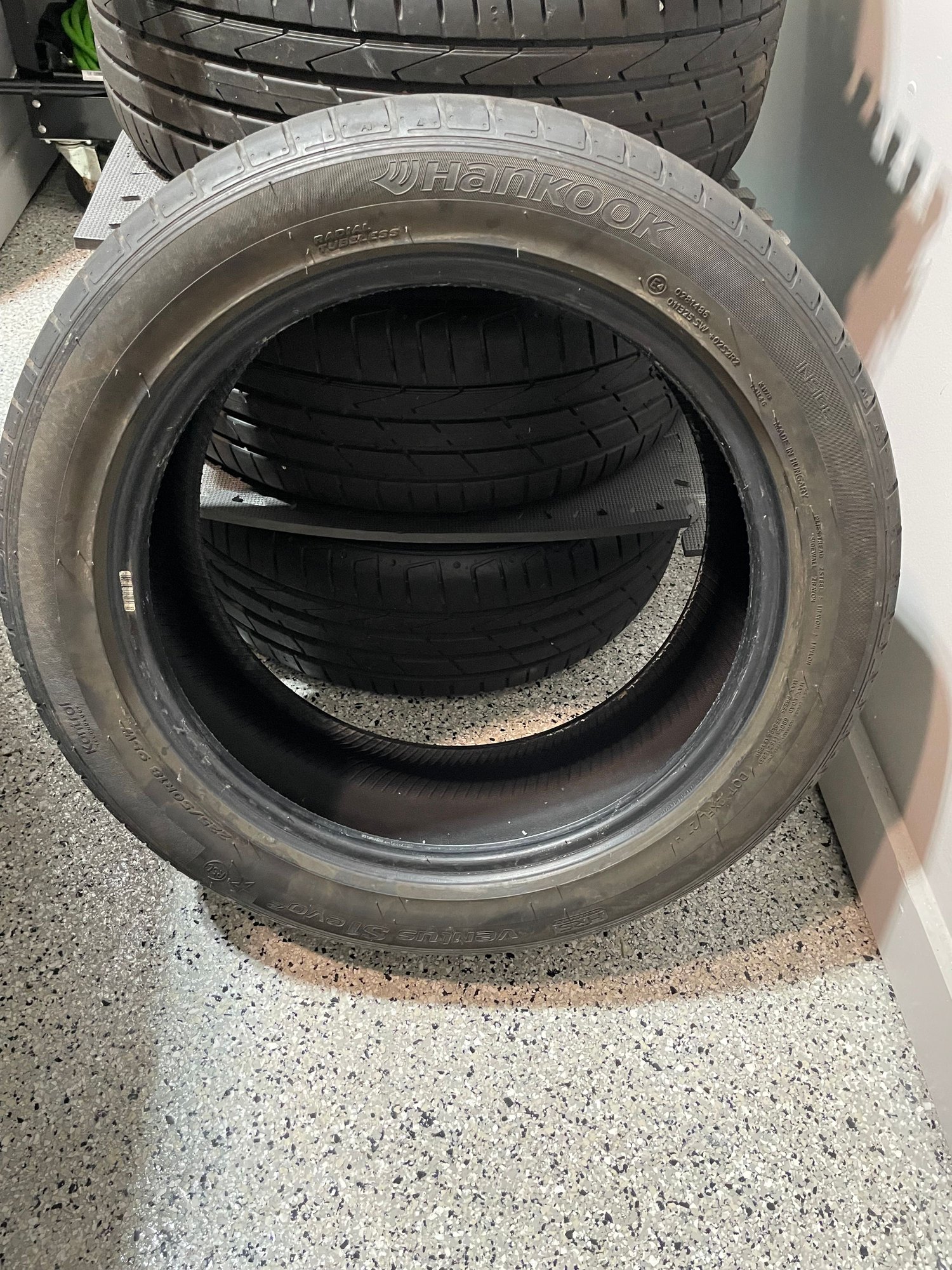 Wheels and Tires/Axles - 225X50X18 RF tires very good and very cheap - Used - 2016 to 2024 Mini F60: Countryman - Memphis, TN 38016, United States