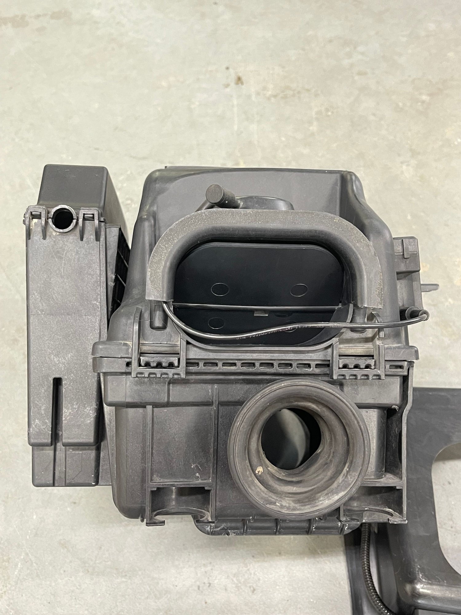 Engine - Intake/Fuel - R53 Dealer Option JCW Intake - Used - 2002 to 2008 Mini Cooper - Idaho Falls, ID 83402, United States
